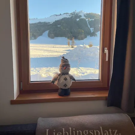 Chalet Chalet In Alps Near Ski Lift & Slope Sankt Ulrich am Pillersee